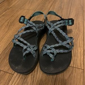 Chacos Size 9